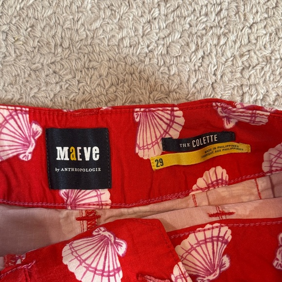 Anthropologie Red Shell Pattern - Picture 2 of 2